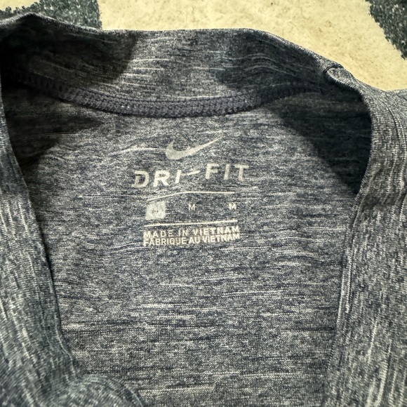 Nike dri-fit long sleeve mens medium - Picture 4 of 4